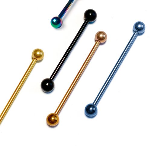 Piercing industrial de colores