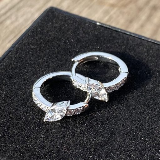 Pendientes pavé con zirconia corte marquesa