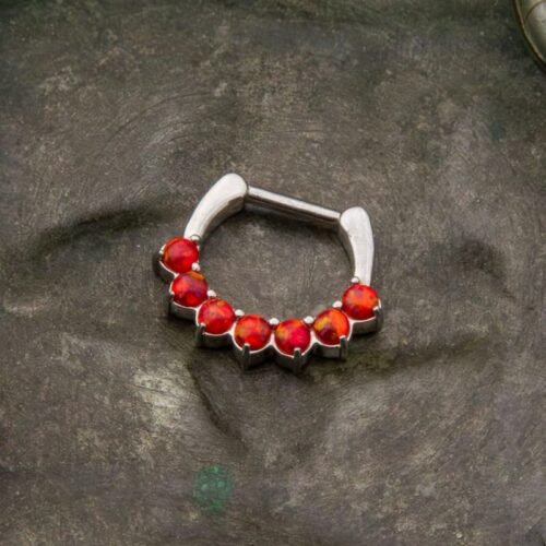 Aro de acero para septum con ópalos rojos